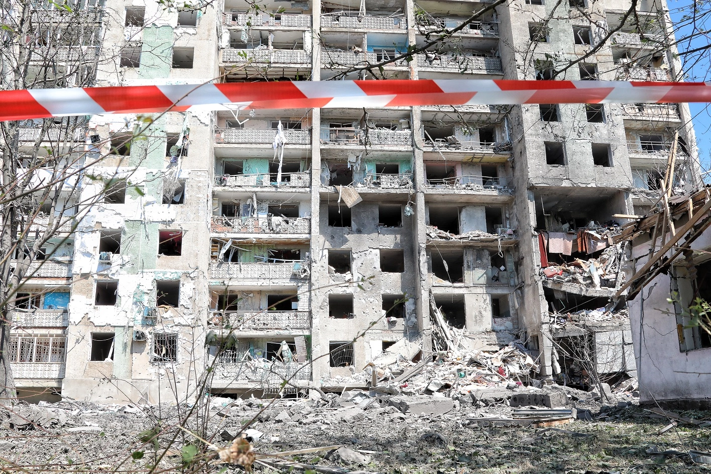 21 civillians killed in Russia’s missile attack on resort village