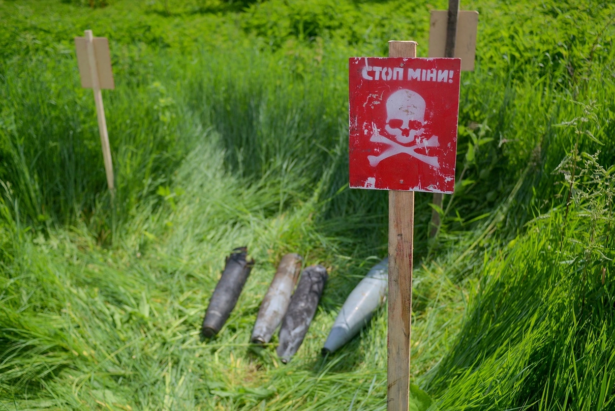 Hundreds Mines are Being Defused in Ukraine Each Day