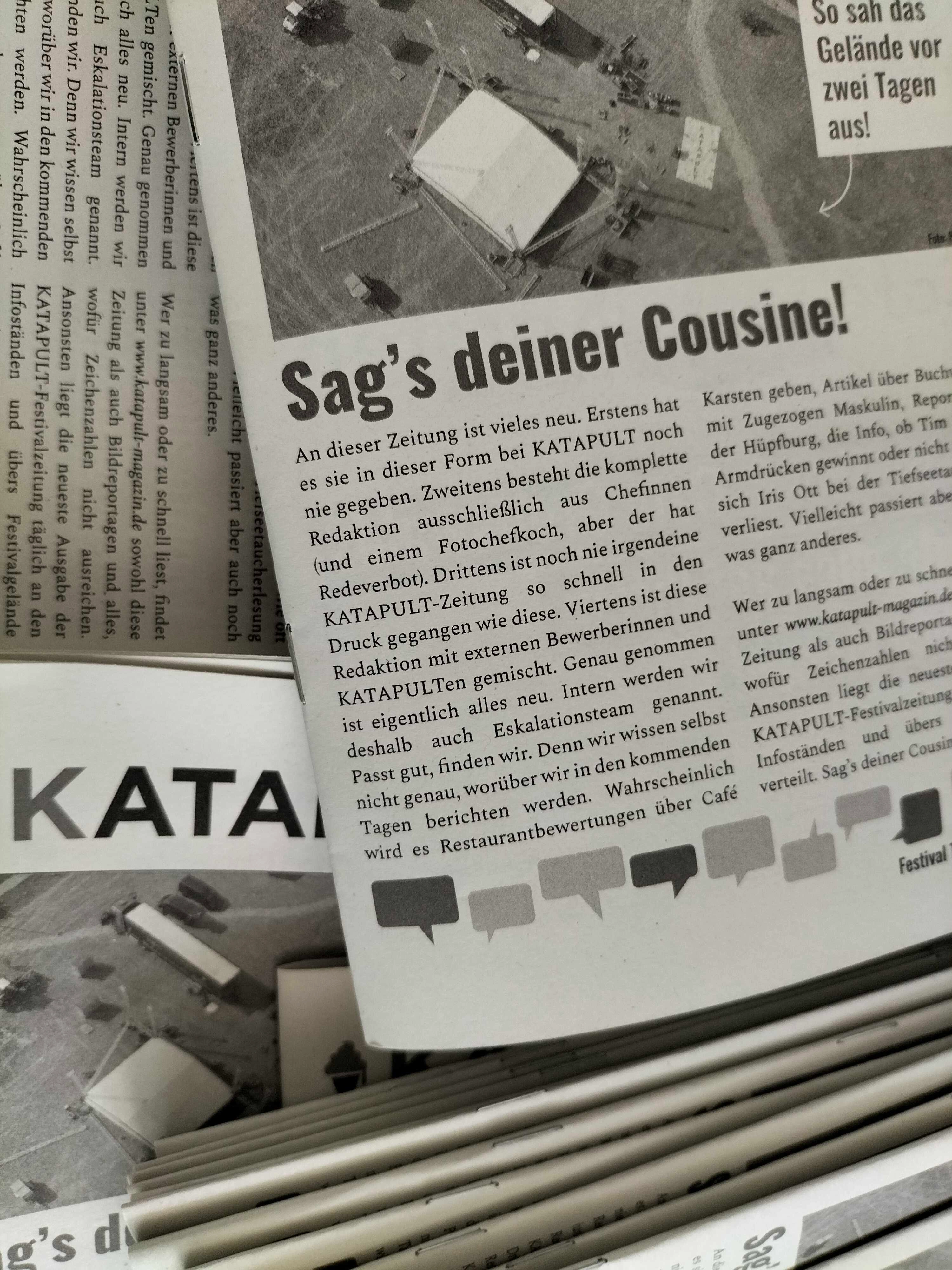Die exklusive KATAPULT-Festivalzeitung - Sag's deiner Cousine!