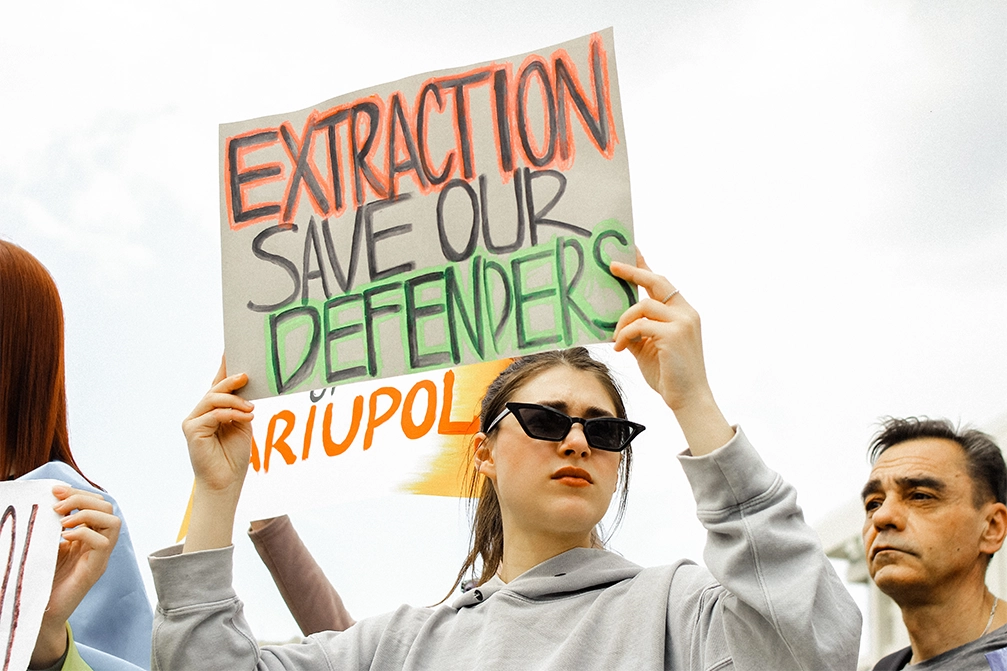 "Save The Military of Mariupol"